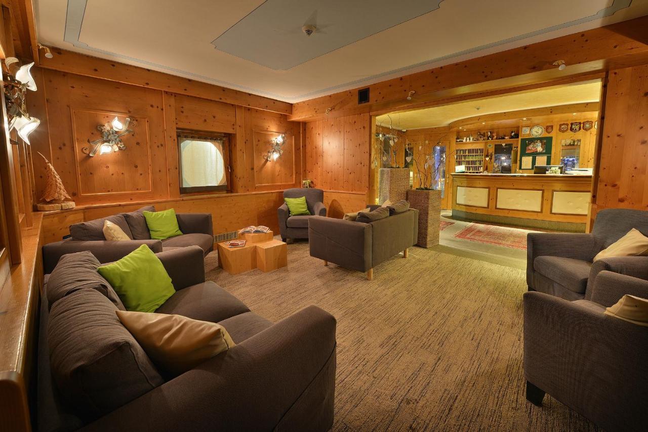 Sporthotel Rosatti Дімаро Екстер'єр фото